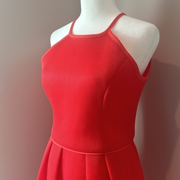 RACHEL Rachel Roy Hot Coral Halter Mesh Scuba Pleated Mini Dress Size Medium EUC - Picture 3 of 8